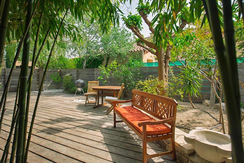 Les Aromatiques - Terrasse & Parking Prive A Villeneuve Les Avignon - Proche Golf Academy المظهر الخارجي الصورة